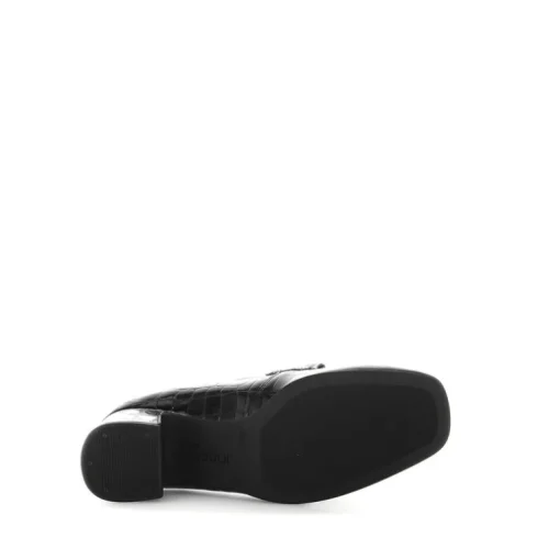 *FINAL SALE*35.202-97 - Black Leather