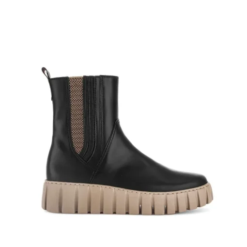 *FINAL SALE*56.481-67 - Black Smooth Leather
