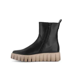 *FINAL SALE*56.481-67 - Black Smooth Leather